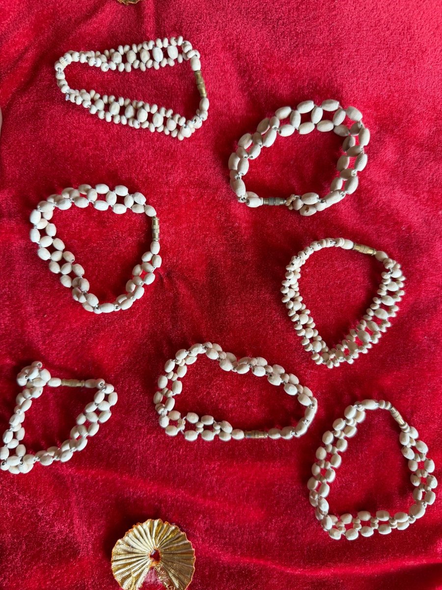 Premium Pure Tulsi Bracelet - Shri Hit Sakhi