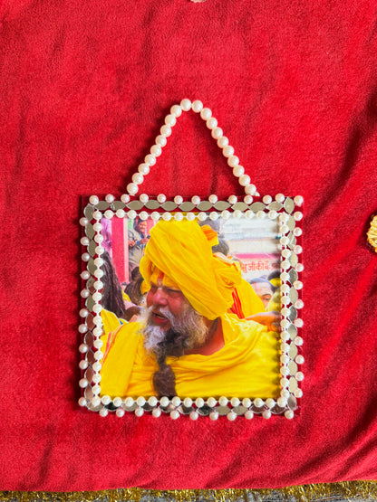 Pyare Gurudev Shringarit Mala
