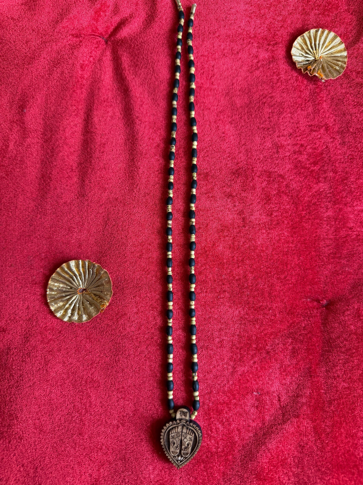 Desi Ghee Premium Tulsi Kanthi Mala With Beautiful Pendants