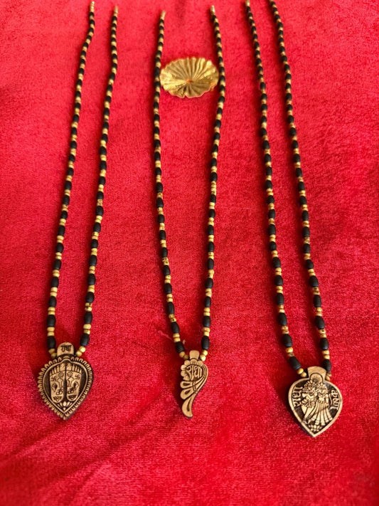 Desi Ghee Premium Tulsi Kanthi Mala With Beautiful Pendants - Shri Hit Sakhi