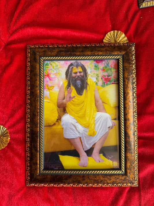Gurudev Chavi with 1 Poshakh (without Frame) - Shri Hit Sakhi