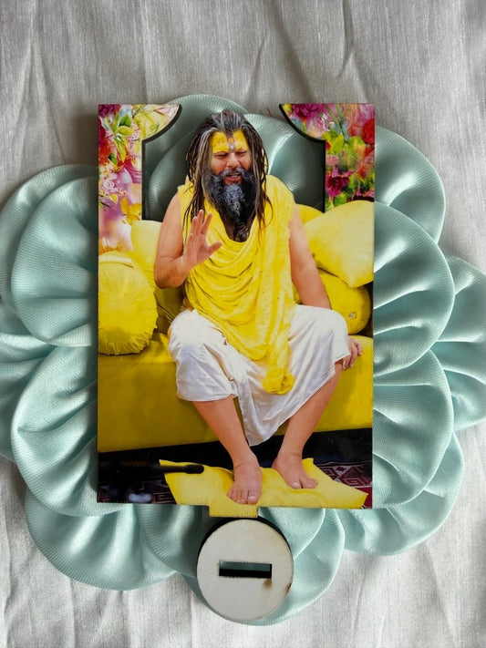 Gurudev Cutout Stand - Shri Hit Sakhi