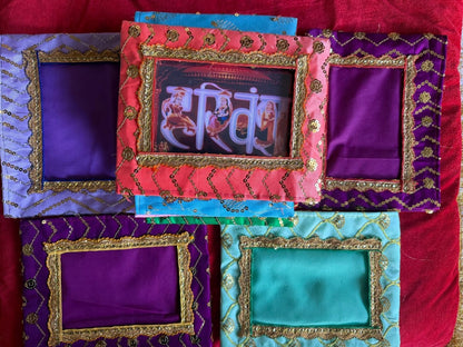 Harivansh Nam Chavi with 1 Poshakh (without Frame) - Shri Hit Sakhi