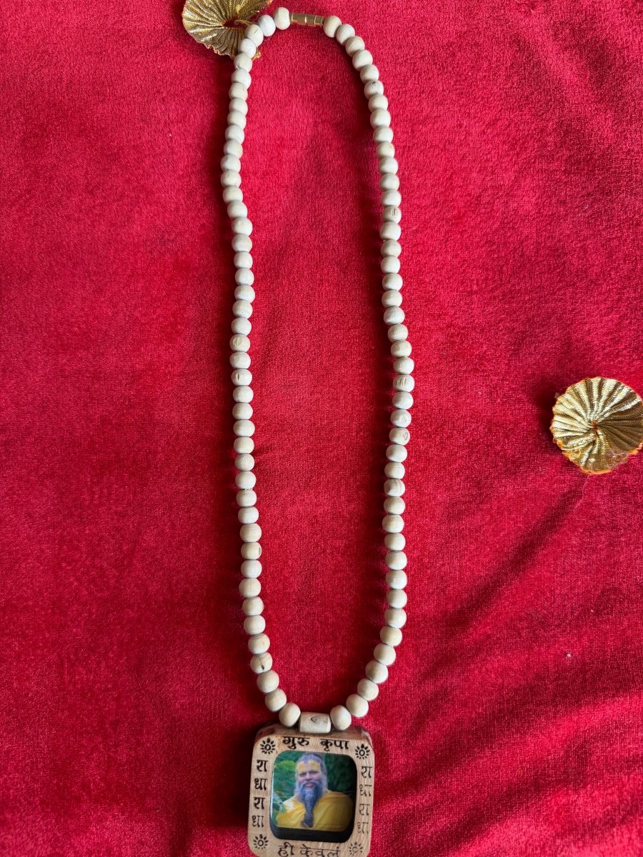 Premium Gurudev Pendant Pure Tulsi Kanthi Mala - Shri Hit Sakhi