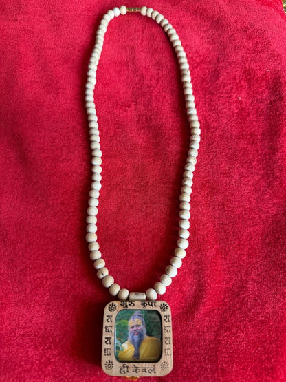 Premium Gurudev Pendant Pure Tulsi Kanthi Mala - Shri Hit Sakhi