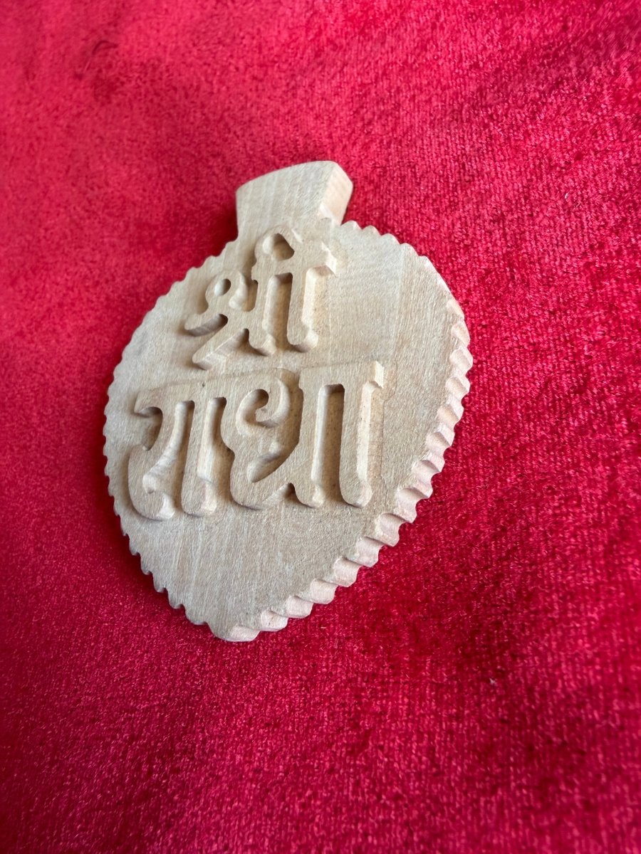 Premium Radha Naam Seva On Pure Kadamb - Shri Hit Sakhi